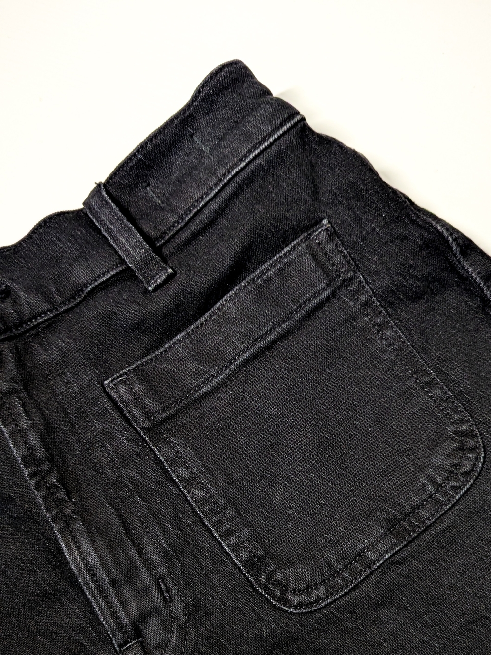 Madewell The High-Rise Sailor Short, Black Denim, Size 27, Nautical Style - Picture 10 of 13